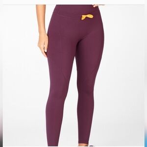 NWT Fabletics High-Waisted Motion365® Paneled Legging Burgundy/Golden XS Short